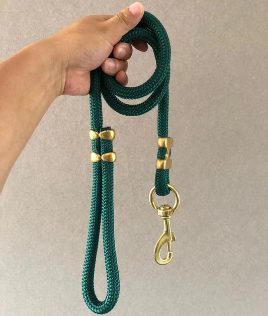 Urban Classic Dog Leash – Strong Nylon Rope with Gold Details
